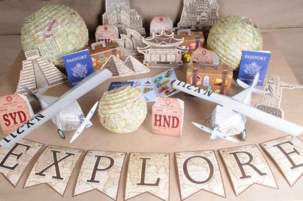 Around the World Tablecover Online now