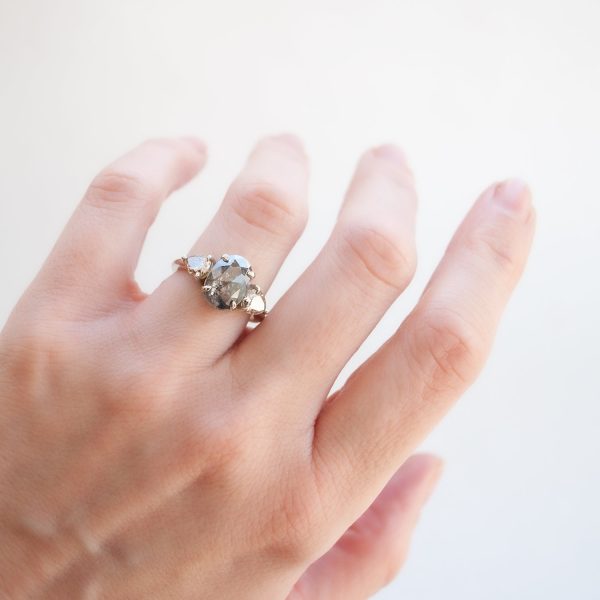 Speckled Oval Three Diamond Ring Online Sale