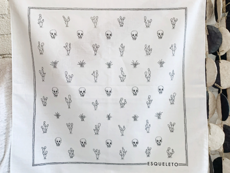 ESQUELETO Bandana Online now